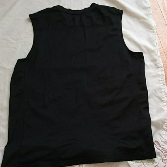 Nike - Picture 3 of 3